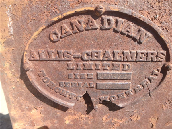 Canadian Allis Chalmers 9' X 7' (2.7m X 2m) Ball Mill, 400 Hp)